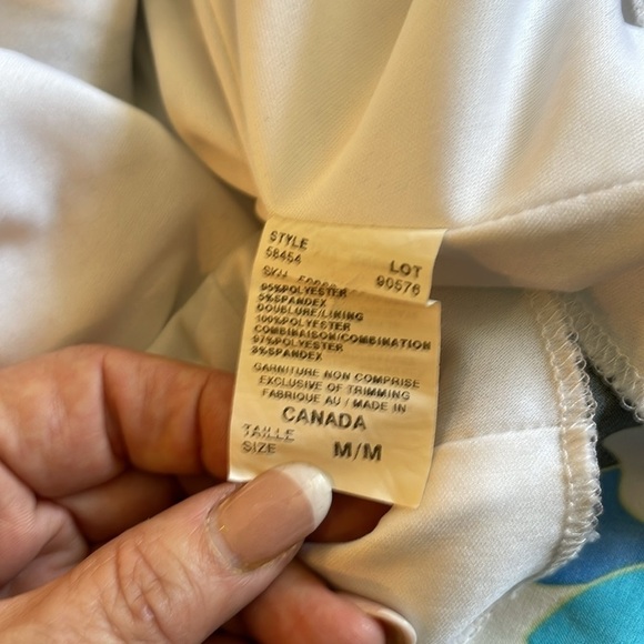 Le Chateau size 12 halter fit and flare halter dress with spaghetti straps - Picture 8 of 11